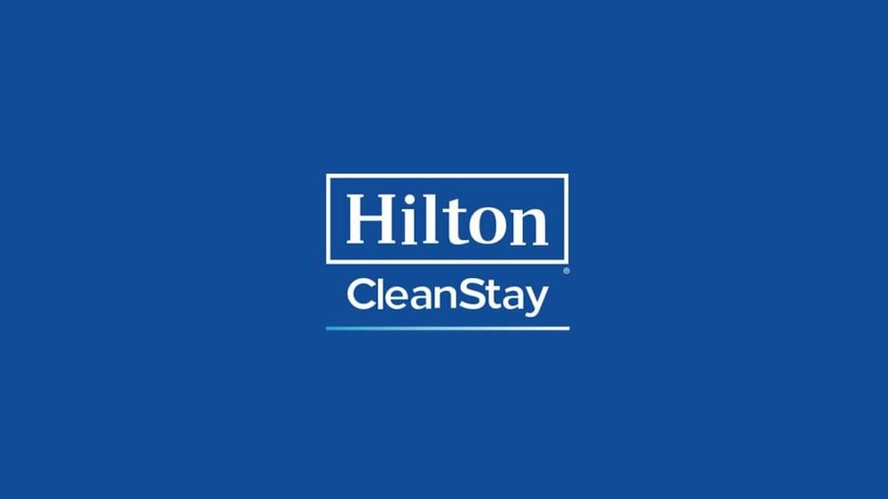Hampton Inn By Hilton Ottawa Airport Екстер'єр фото